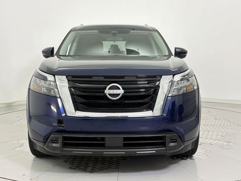 Used 2024 Nissan Pathfinder SV FWD image 6