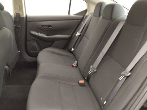 Used 2024 Nissan Sentra S FWD image 18