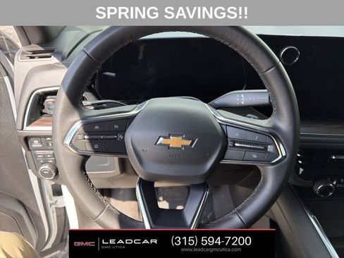 Used 2025 Chevrolet Suburban LS image 23