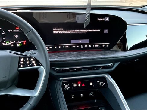 New 2025 Audi Q5 Premium Plus image 6