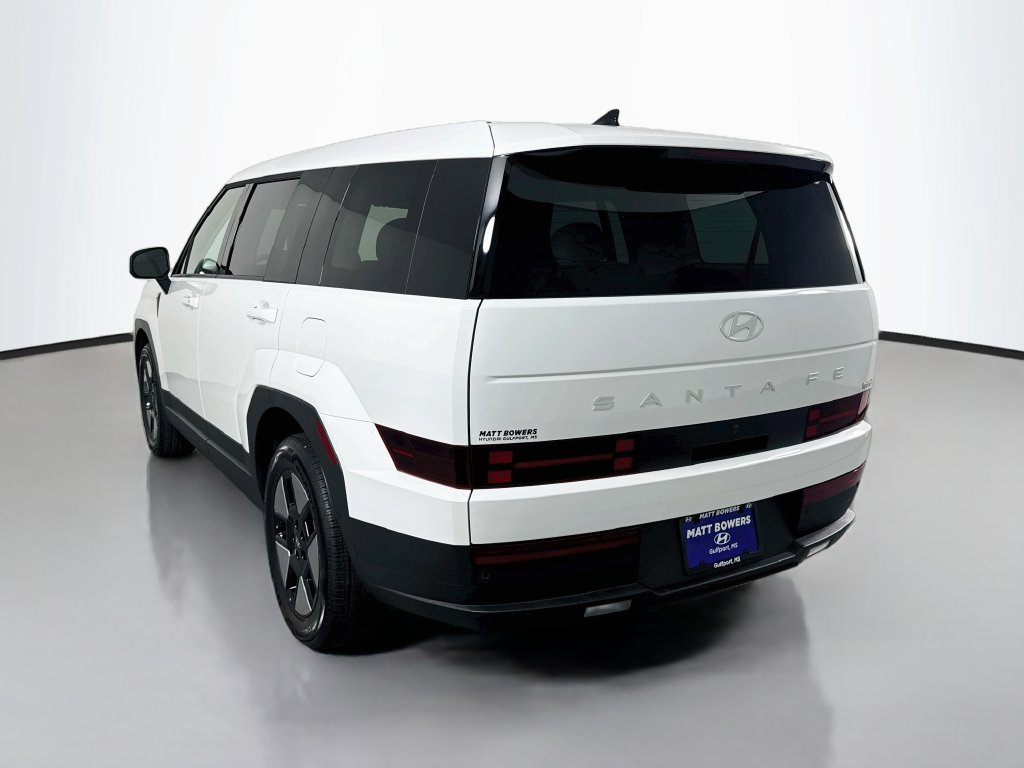 Used 2026 Hyundai Santa Fe SE FWD image 7