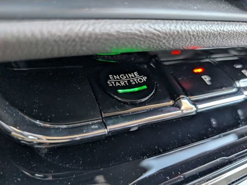 Used 2023 Lincoln Corsair Reserve w/ Equipment Group 201A image 18