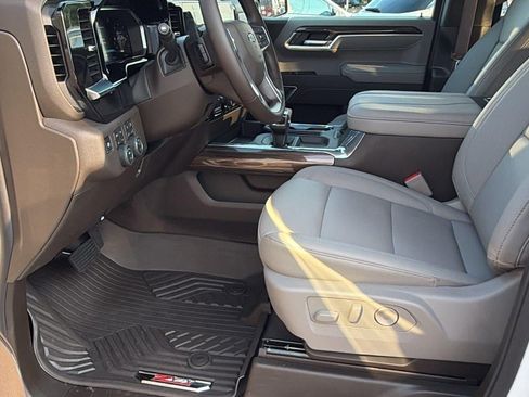 New 2026 Chevrolet Silverado 1500 RST w/ RST All Star Premium Package AWD/4WD image 16