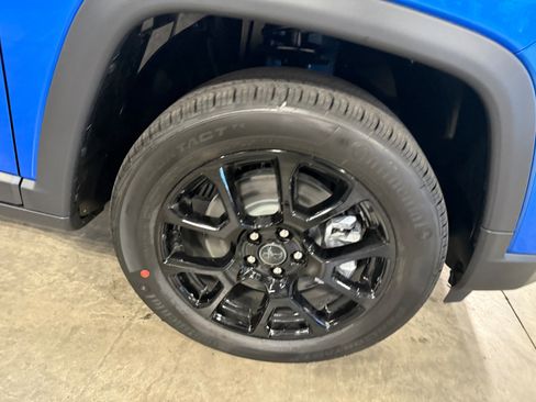 New 2026 Jeep Compass Latitude image 4