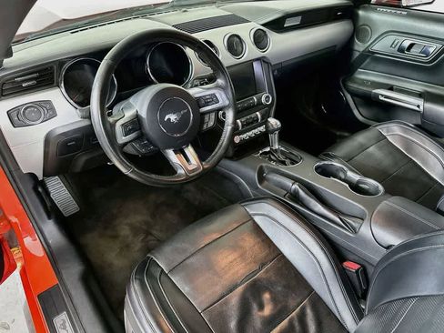 Used 2015 Ford Mustang GT Premium RWD image 2