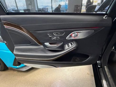 Used 2016 Mercedes-Benz Maybach S 600 image 39