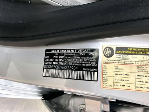 Used 2010 Mercedes-Benz E 350 Sedan image 36