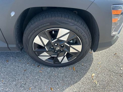 Used 2024 Hyundai Kona SEL image 4