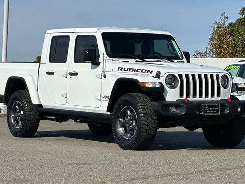 Used 2023 Jeep Gladiator Rubicon w/ Cold Weather Group image 5