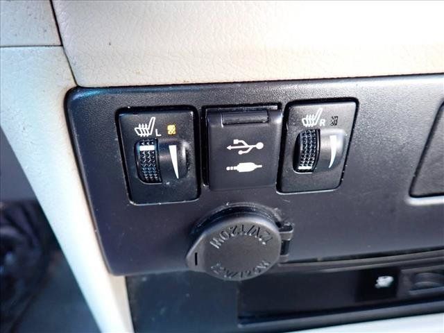 Used 2019 Toyota Sienna XLE Premium AWD/4WD image 17