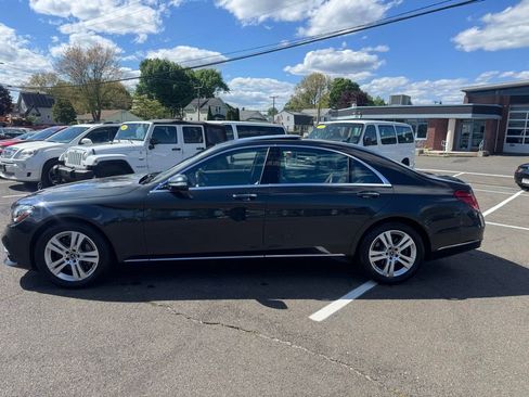 Used 2018 Mercedes-Benz S 560 4MATIC Sedan image 11