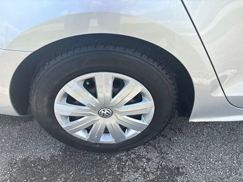 Used 2016 Volkswagen Jetta S FWD image 5