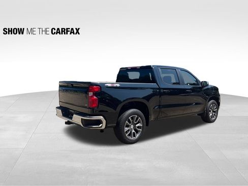 Used 2023 Chevrolet Silverado 1500 LT AWD/4WD image 3