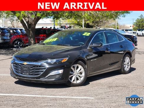 Used 2022 Chevrolet Malibu LT image 2