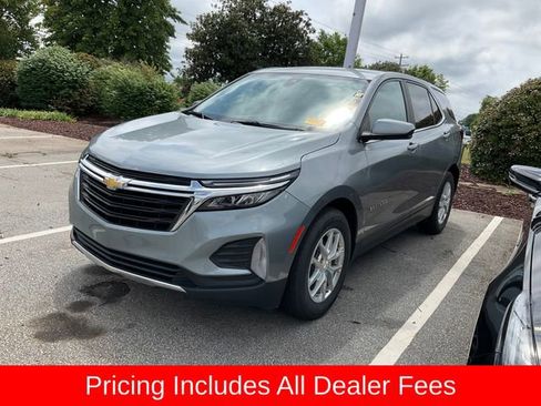 Used 2024 Chevrolet Equinox LT FWD image 3