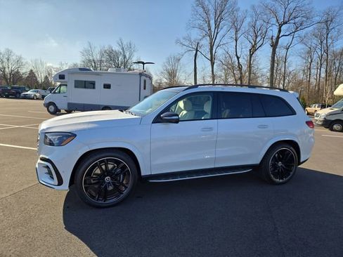New 2026 Mercedes-Benz GLS 450 4MATIC image 5