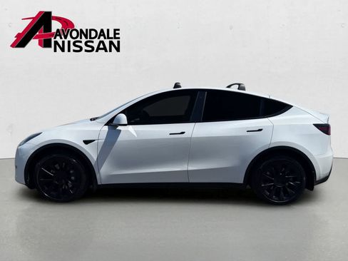 Used 2020 Tesla Model Y Long Range AWD/4WD image 3
