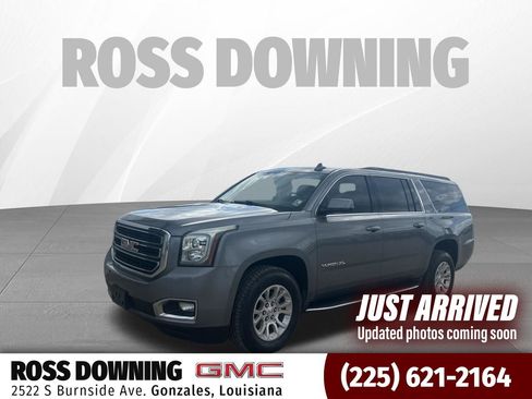 Used 2019 GMC Yukon XL SLT image 1