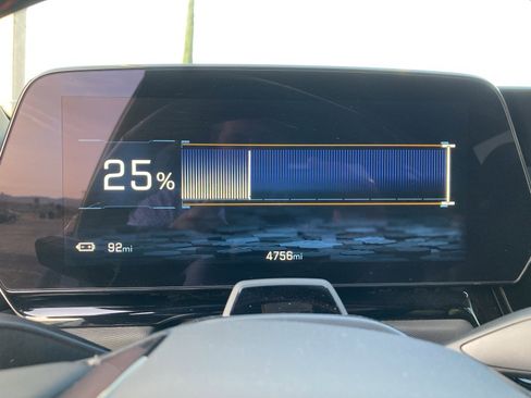 New 2025 Chevrolet Silverado EV RST image 17