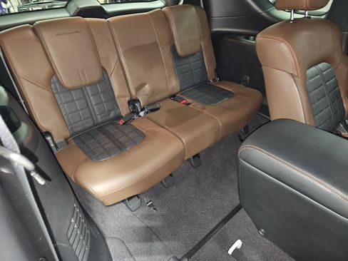 Used 2019 Nissan Armada Platinum w/ Captain's Chairs Package image 29