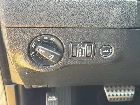 Used 2022 Dodge Charger R/T RWD image 20