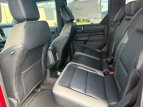 New 2026 Ford Bronco Outer Banks AWD/4WD image 11