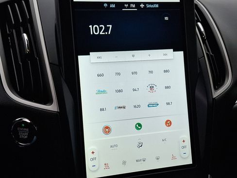 Certified 2022 Ford Edge SEL w/ Convenience Package image 19