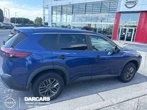 Used 2023 Nissan Rogue S AWD/4WD image 1