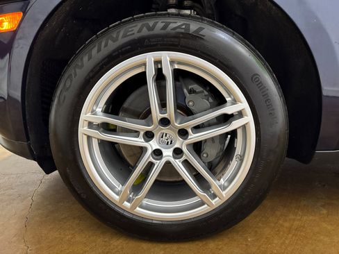 Used 2019 Porsche Macan S image 51