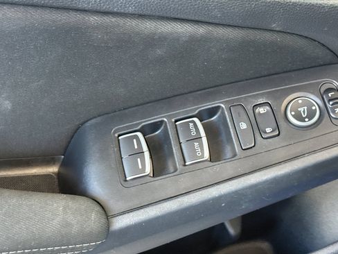 Used 2022 Honda Civic Sport image 12