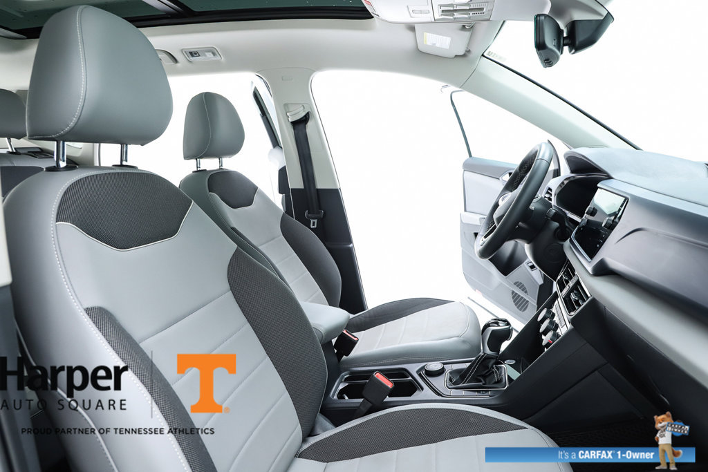 Used 2023 Volkswagen Taos SE w/ Panoramic Sunroof Package AWD/4WD image 35