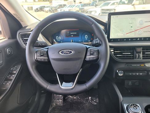 Used 2024 Ford Escape Active w/ Tech Pack #2 AWD/4WD image 17