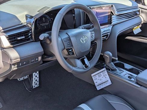 New 2026 Toyota Camry SE image 3