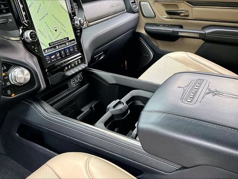 Used 2021 RAM 1500 Limited AWD/4WD image 19