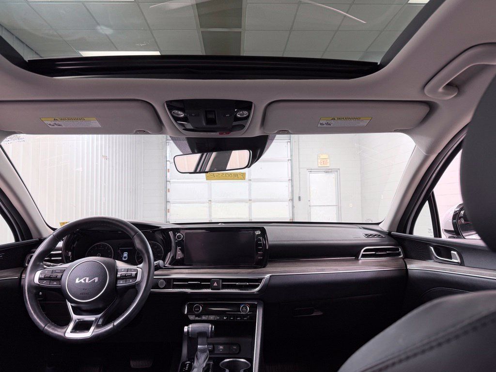 Used 2024 Kia K5 EX w/ EX Premium Package FWD image 28