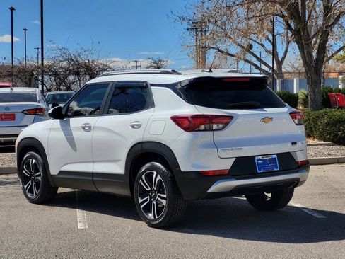 Certified 2024 Chevrolet TrailBlazer LT w/ LT Cold Weather Package image 3