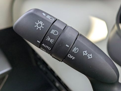 Used 2024 Toyota Sequoia Capstone image 28