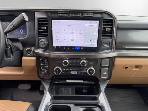 Certified 2024 Ford F350 Lariat w/ Lariat Ultimate Package image 12