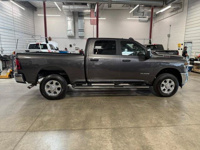 Certified 2025 RAM 2500 Big Horn AWD/4WD image 6