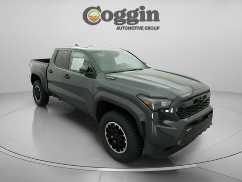 New 2026 Toyota Tacoma TRD Off-Road AWD/4WD image 27