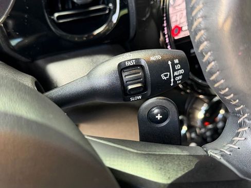 Used 2024 MINI Cooper S FWD image 29