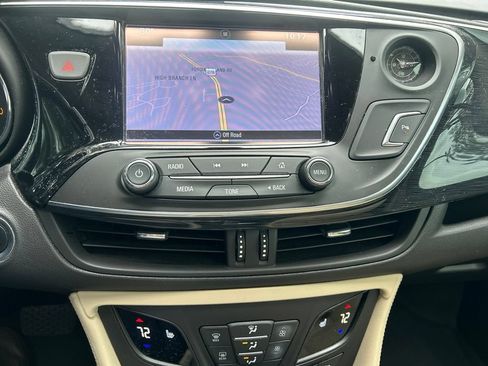 Used 2017 Buick Envision Essence FWD image 12