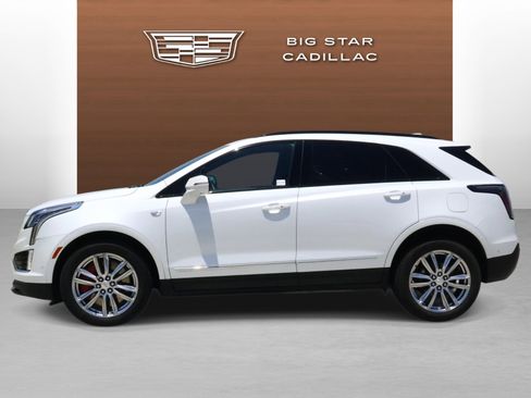 Used 2022 Cadillac XT5 Sportv w/ Technology Package AWD/4WD image 2