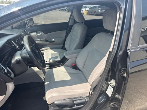 Used 2013 Honda Civic LX image 9