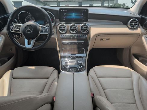 Used 2020 Mercedes-Benz GLC 300 image 28
