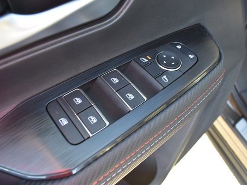 New 2026 Nissan Kicks SR w/ SR Premium Package image 13