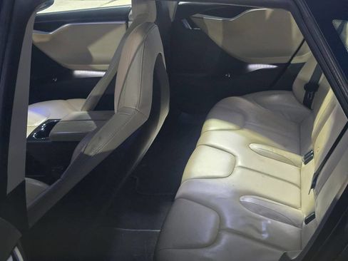 Used 2013 Tesla Model S Base 4dr Liftback (60 kWh) image 10