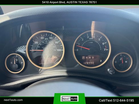 Used 2014 Jeep Wrangler Unlimited Sahara AWD/4WD image 22