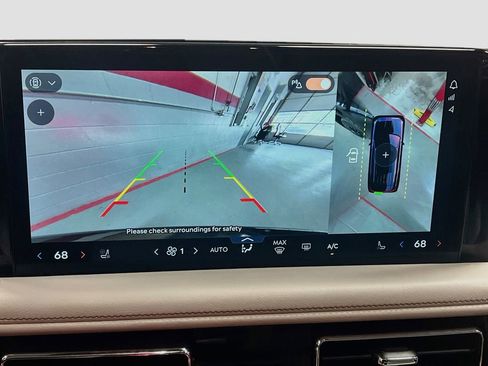 Used 2025 Lincoln Aviator Reserve w/ Equipment Group 201A AWD/4WD image 14