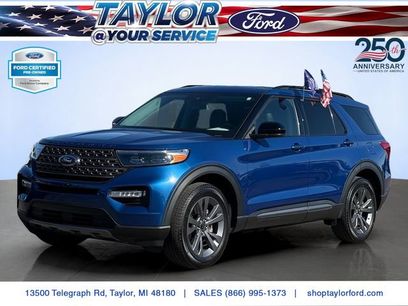 Certified 2023 Ford Explorer XLT w/ Equipment Group 202A